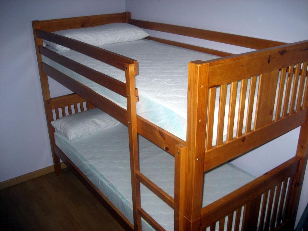 Albergue Turistico Rio Aragon Канфранк Номер фото