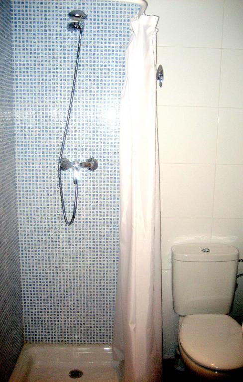 Albergue Turistico Rio Aragon Канфранк Номер фото